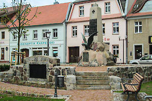 Sanierung Kriegerdenkmal Teupitz